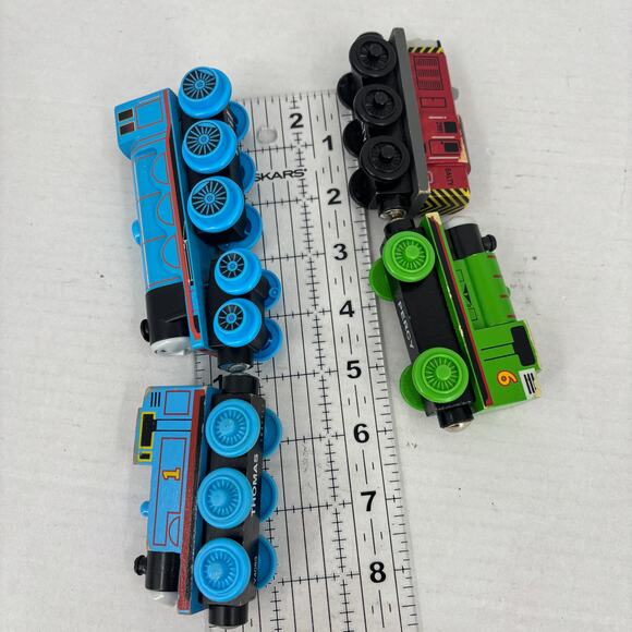 Thomas and Friends Trains Wooden Magnetic Lot 4 Salty Percy Gordon Replacements - Picture 8 of 8